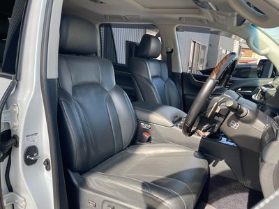 2017 Lexus LX — фото 19