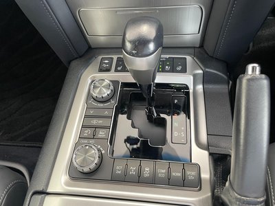 2017 Toyota LAND CRUISER 200 缩略图 27