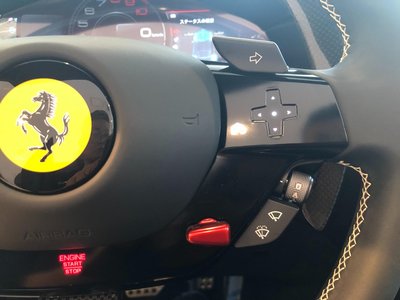 2025 Ferrari ROMA SPIDER — миниатюра 32