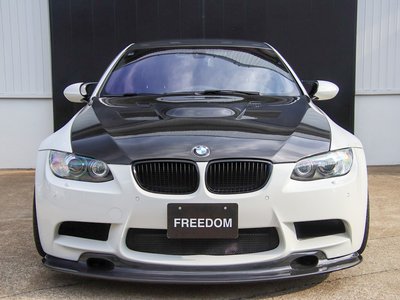 2012 BMW M3 photo 2