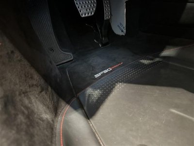2022 Ferrari SF90 STRADALE — миниатюра 32