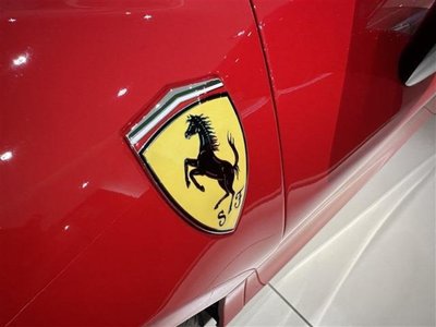 2022 Ferrari SF90 STRADALE — миниатюра 17