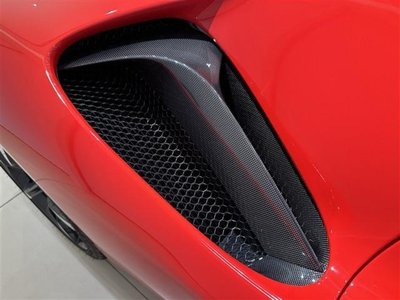 2022 Ferrari SF90 STRADALE — миниатюра 24