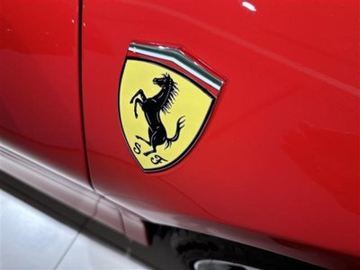 2022 Ferrari SF90 STRADALE — миниатюра 18