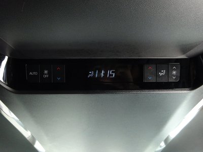 2024 Toyota ALPHARD 照片 31