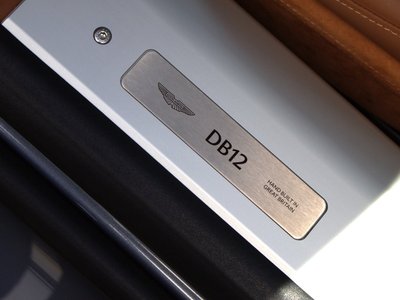 2026 Aston Martin DB12 缩略图 20