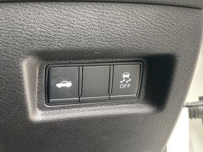 2021 Nissan SKYLINE 缩略图 19