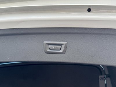 2022 BMW IX — фото 47