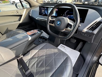 2022 BMW IX — фото 35