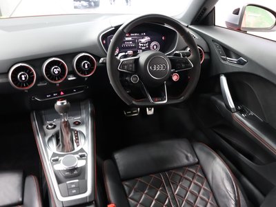 صورة 25 لـ 2018 AUDI TT RS COUPE
