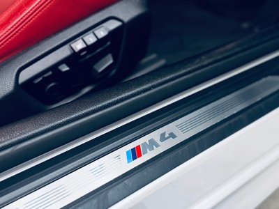 صورة 47 لـ 2015 BMW M4 COUPE