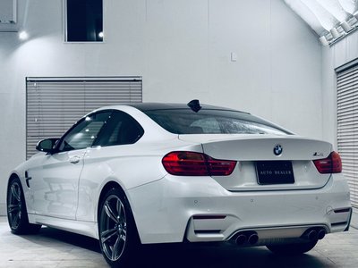 صورة 11 لـ 2015 BMW M4 COUPE