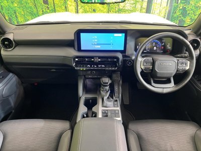 2024 Toyota LAND CRUISER 250 photo 2