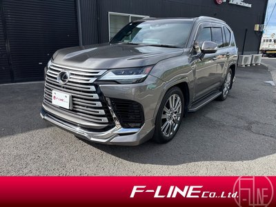 2023 Lexus LX photo 1