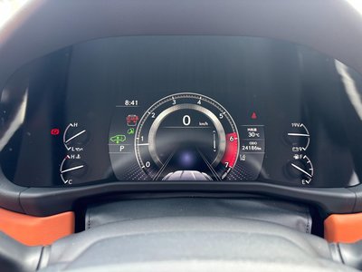 2023 Lexus LX thumbnail 32
