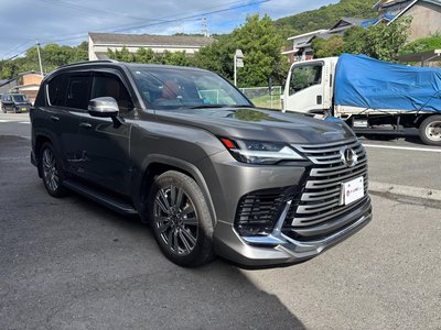2023 Lexus LX photo 6