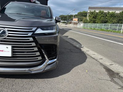 2023 Lexus LX photo 9