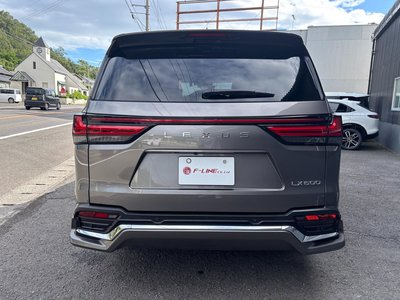2023 Lexus LX photo 14