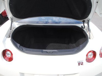 صورة 14 لـ 2007 Nissan GT-R