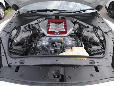 صورة 28 لـ 2007 Nissan GT-R
