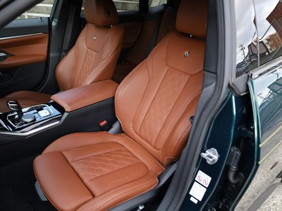 2023 BMW Alpina B4 GRAN COUPE 照片 9
