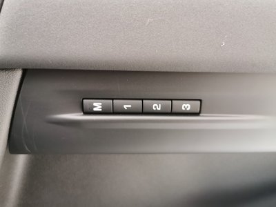 صورة مصغرة 18 لـ 2025 LAND Rover RANGE ROVER EVOQUE