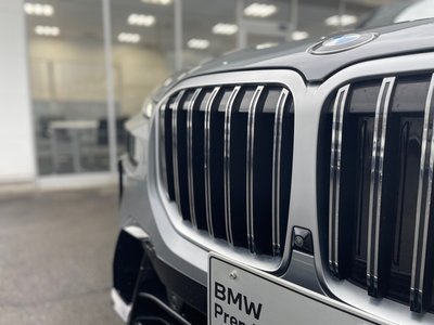 2023 BMW X7 photo 4
