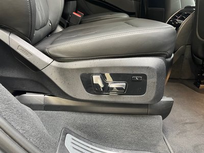 2023 BMW X7 thumbnail 45