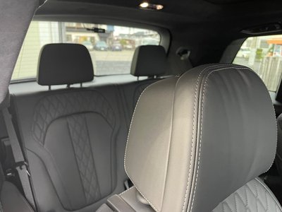2023 BMW X7 thumbnail 44