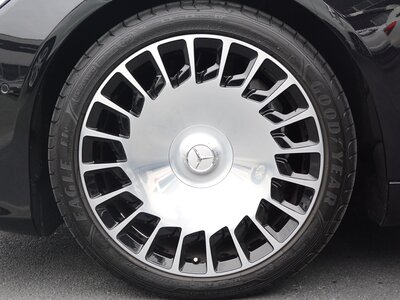 2019 Mercedes-BENZ S-CLASS MAYBACH thumbnail 36