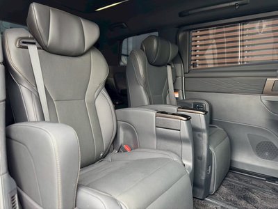 2023 Toyota ALPHARD 照片 4