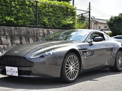 صورة مصغرة 22 لـ 2009 Aston Martin V8