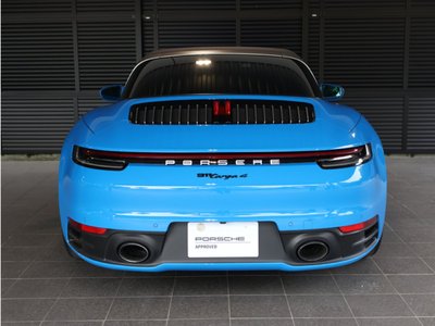 2022 Porsche 911 photo 6