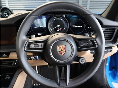 2022 Porsche 911 photo 13