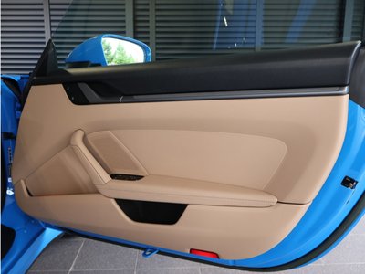 2022 Porsche 911 thumbnail 18