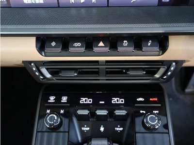 2022 Porsche 911 thumbnail 17