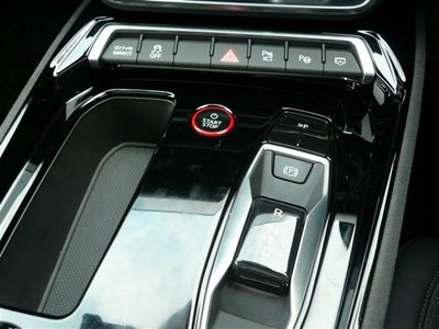 صورة 12 لـ 2023 AUDI E-TRON GT QUATTRO