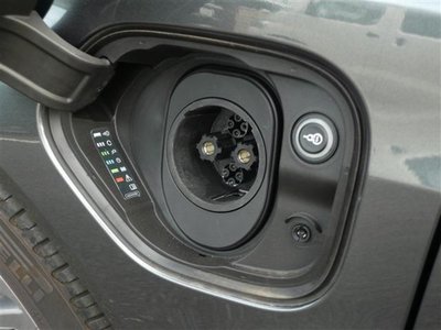 صورة 22 لـ 2023 AUDI E-TRON GT QUATTRO