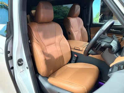 صورة 10 لـ 2025 Toyota VELLFIRE