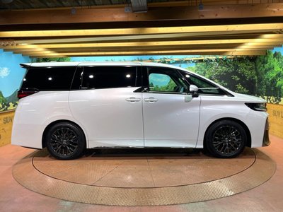 صورة 66 لـ 2025 Toyota VELLFIRE