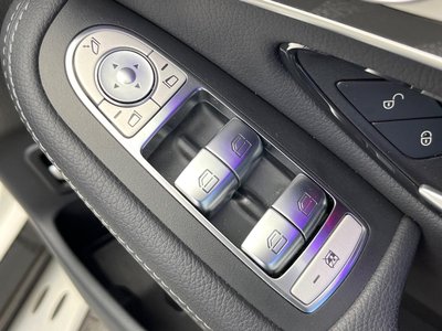 2021 Mercedes-BENZ GLC AMG thumbnail 39