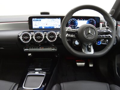 2024 Mercedes-BENZ A-CLASS AMG — фото 9