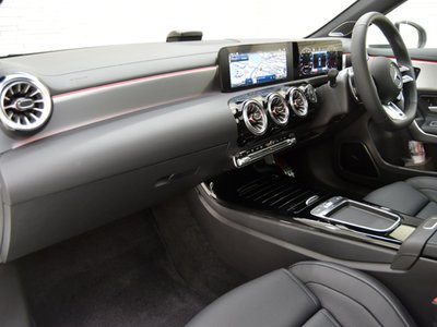 2024 Mercedes-BENZ A-CLASS AMG — фото 8