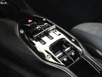 2021 Ferrari SF90 STRADALE 照片 27