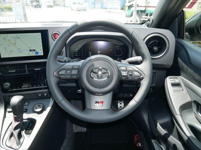 صورة مصغرة 37 لـ 2025 Toyota GR YARIS