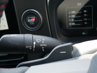 صورة مصغرة 42 لـ 2025 Toyota GR YARIS