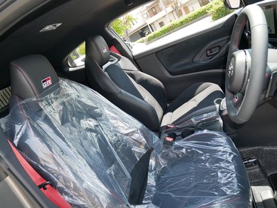 صورة مصغرة 31 لـ 2025 Toyota GR YARIS
