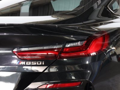 2019 BMW 8 SERIES photo 12