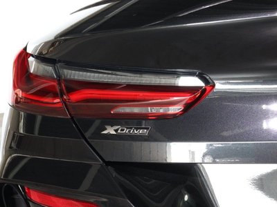 2019 BMW 8 SERIES photo 13