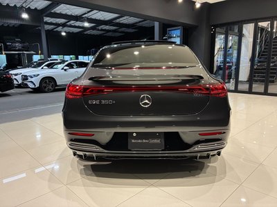 2023 Mercedes-BENZ EQE photo 6
